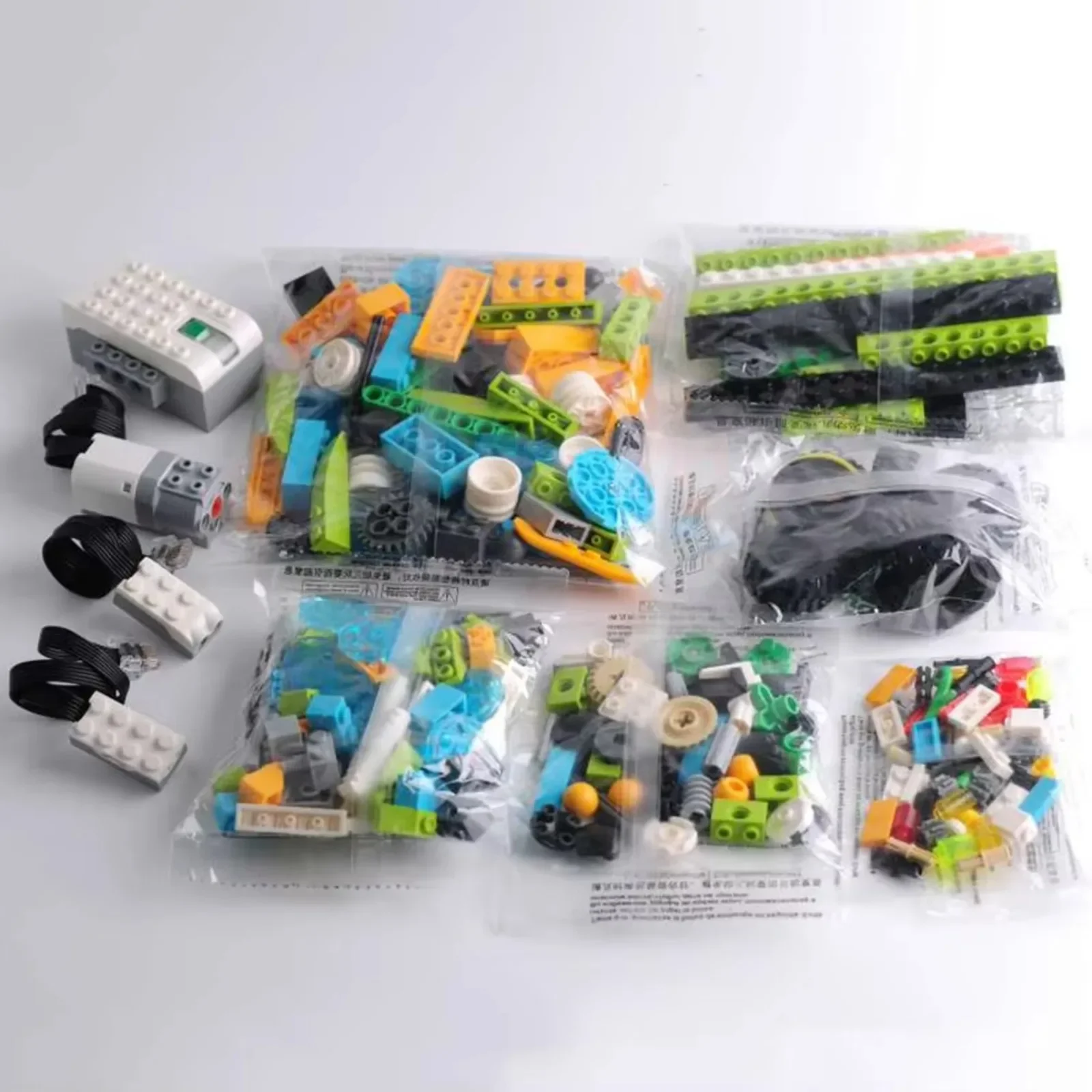 STEM We-do2.0 45300 Комплект д – обзор и цена Learn Diy Electronics